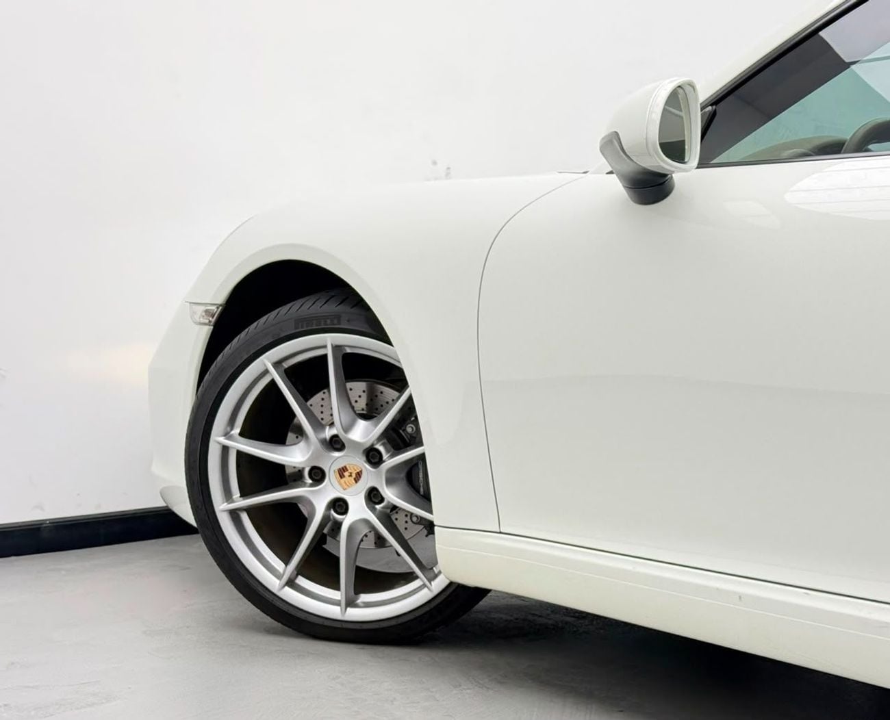 بورش 911 CARRERA