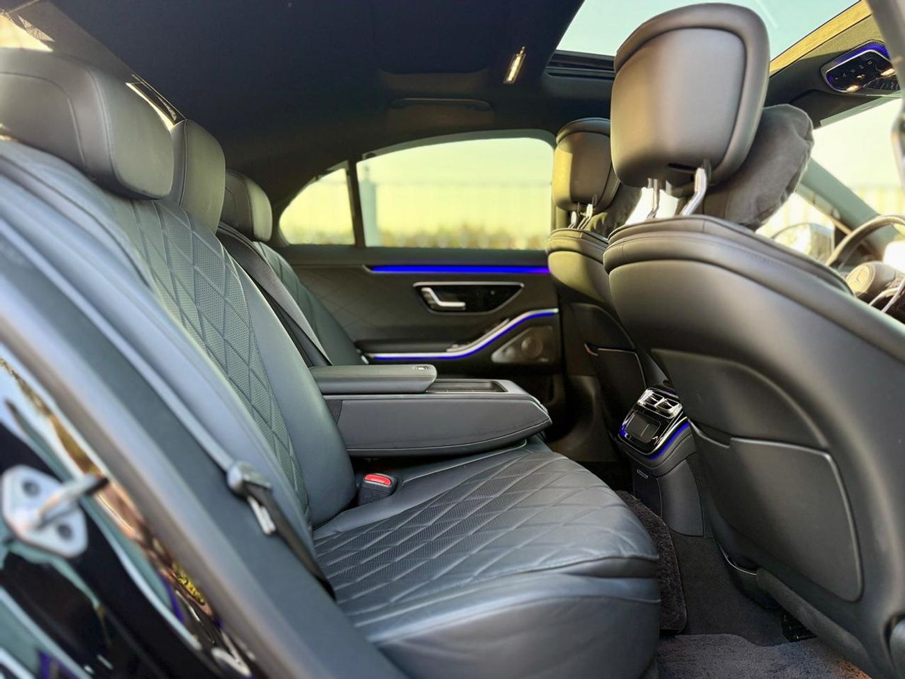 مرسيدس بنز S 500 4MATIC 3.0L