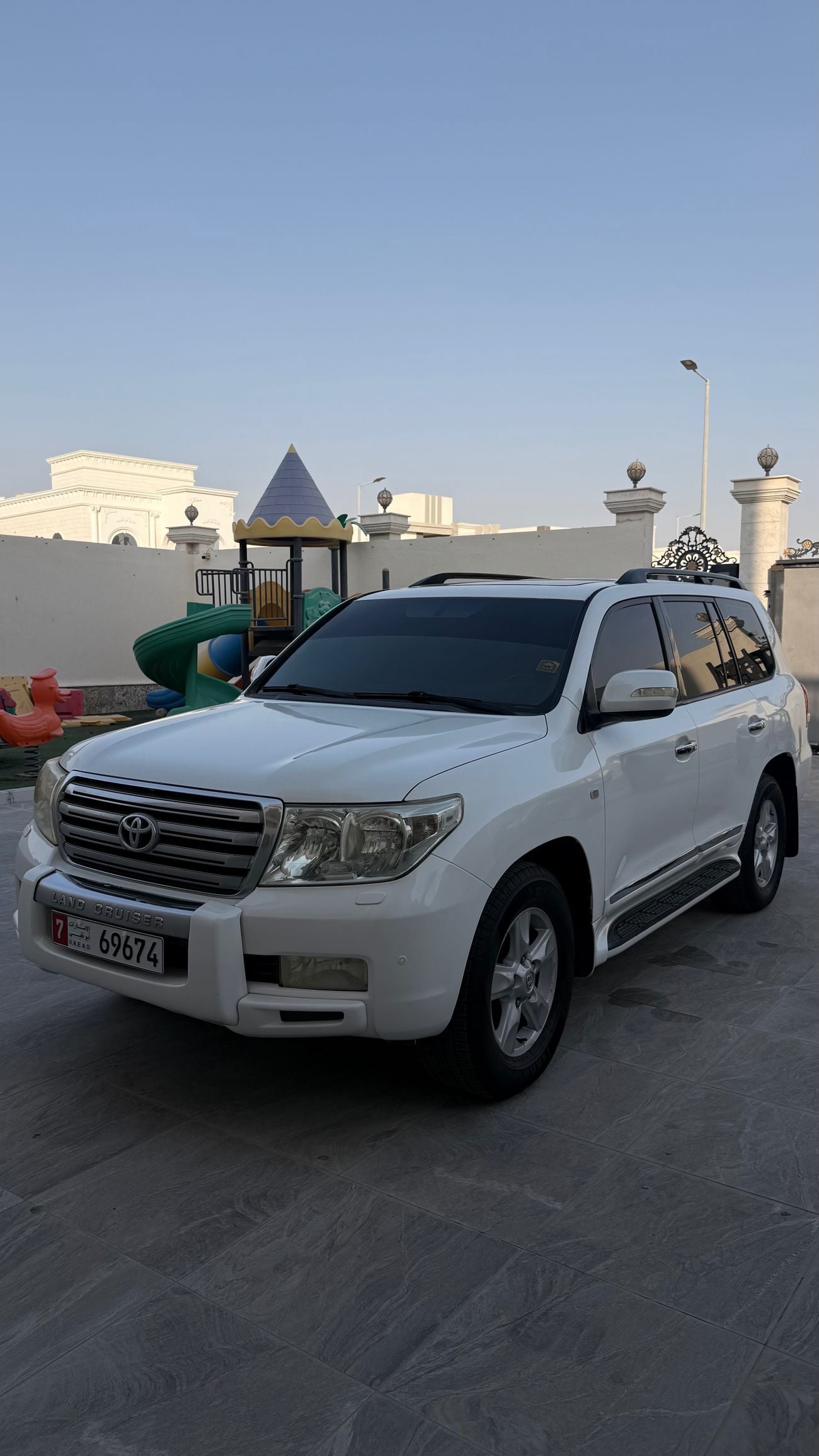 Toyota Land Cruiser VXR لاندكروزر