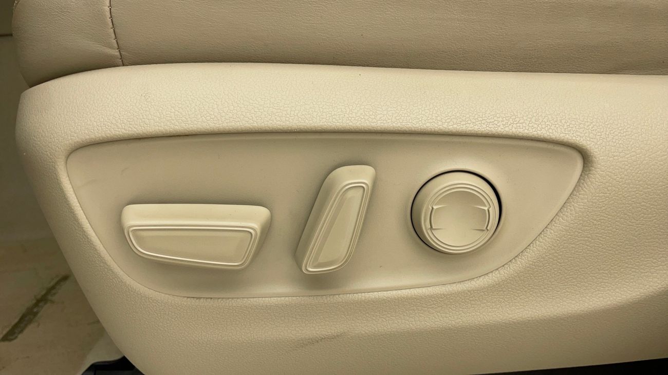 Toyota Land Cruiser GXR 4 | Zero Down Payment | Home Test Drive