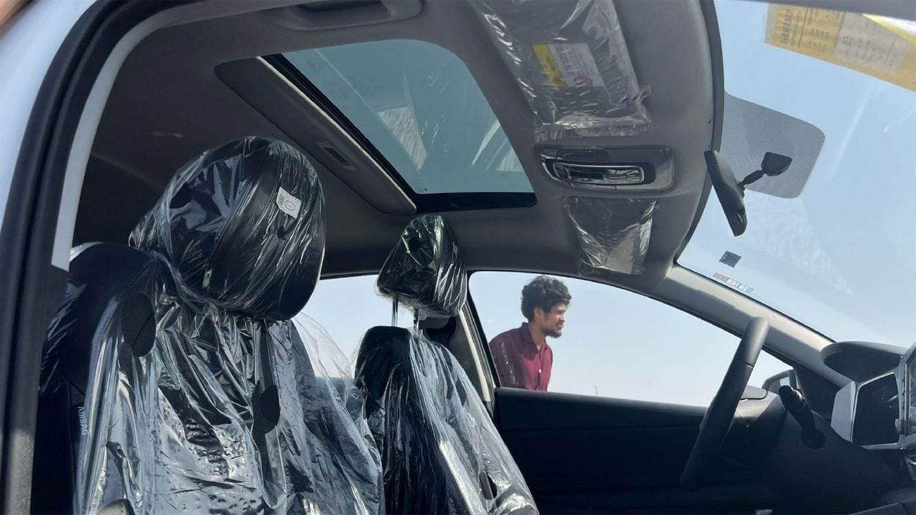 Hyundai Elantra Hyundai Elantra 1.5L CVT Elite Edition GLX