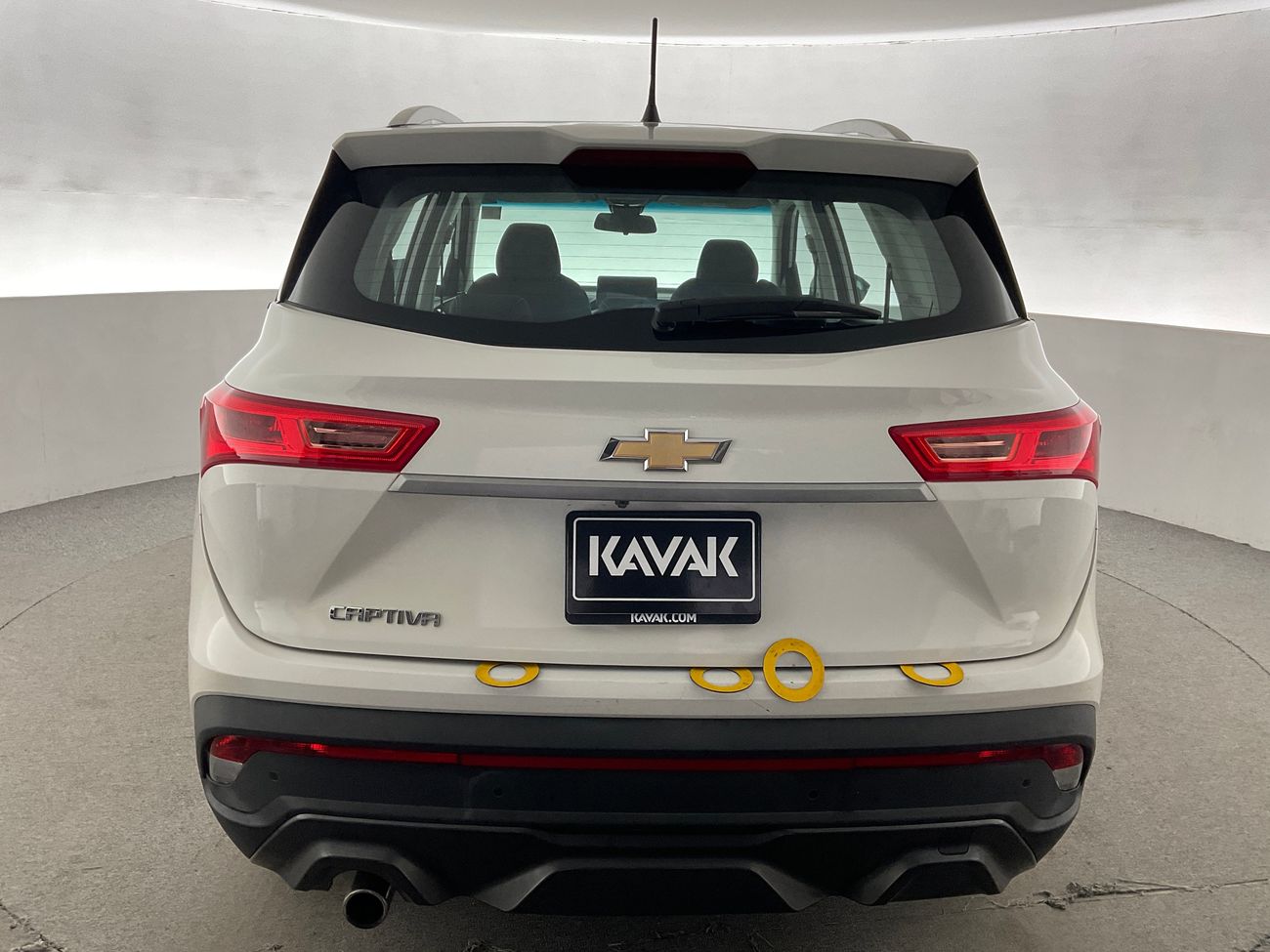 Chevrolet Captiva LS | National Day Celebration | Guaranteed Warranty | 0 Down Payment