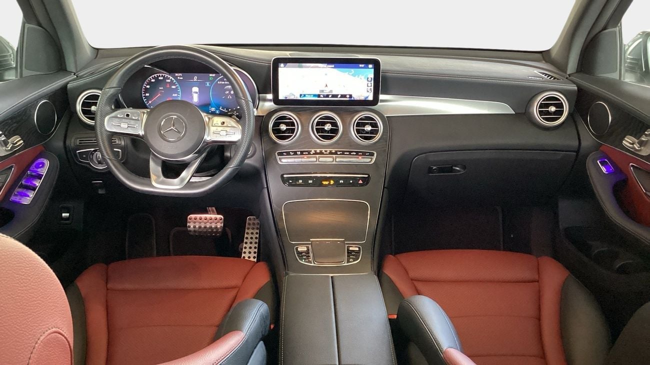 مرسيدس بنز GLC 200 2.0 MHEV GLC 200 4MATIC PREMIUM AUTO | شامل الضمان | 0 ﺪﻔﻋﺓ ﺃﻮﻟﻯ