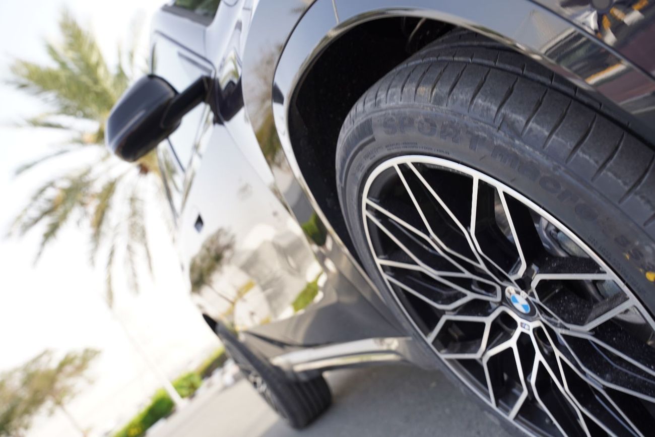 BMW X1 2024 BMW X1 SDRIVE20i Night Packeg Black 1.5L 0KM