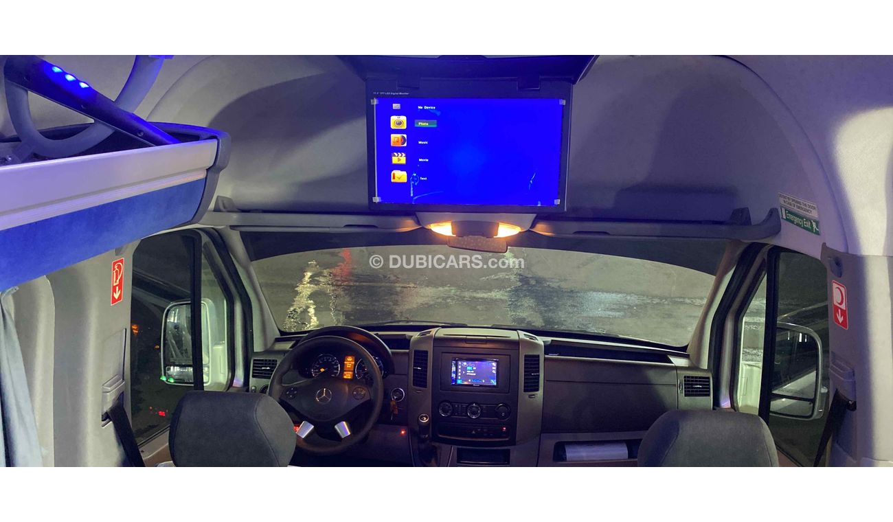 Mercedes-Benz Sprinter GCC Full option