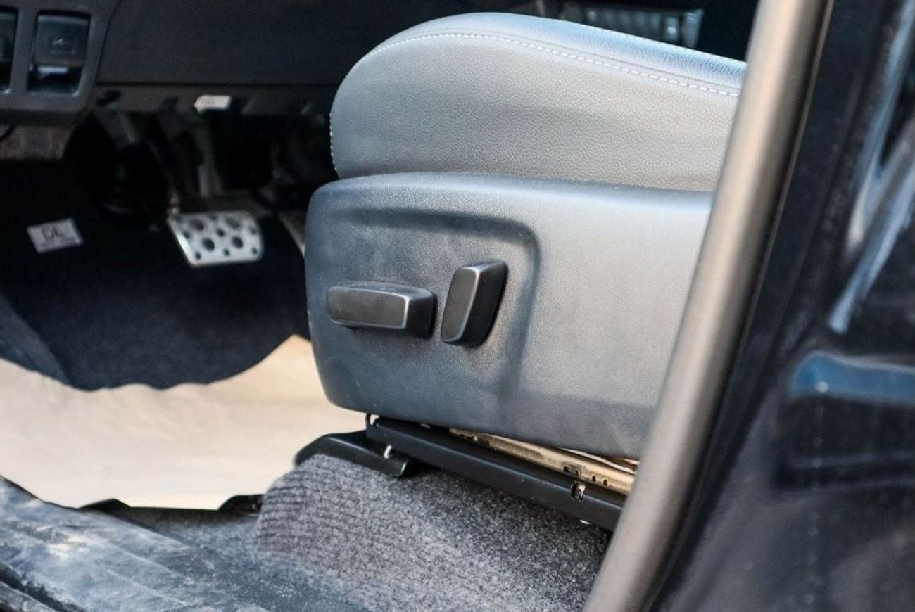 تويوتا هيلوكس TOYOTA HILUX GR SPORT 2024_GCC_SAUDI_V6