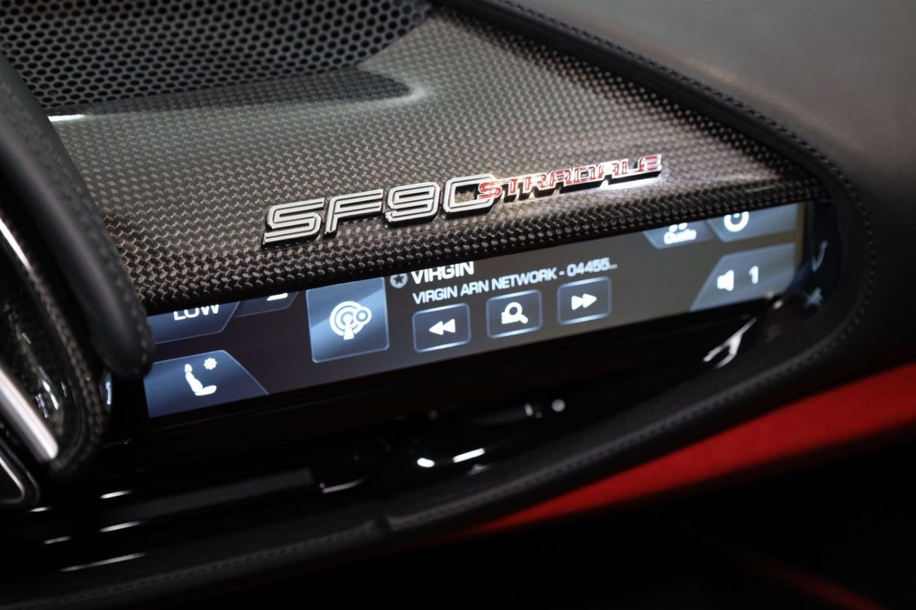 Ferrari SF90 Stradale 2022 SF90 Stradale, Asseto Fiorano Package, Carbon Ext/Int, JBL Audio, Al Tayer  Service Package!!