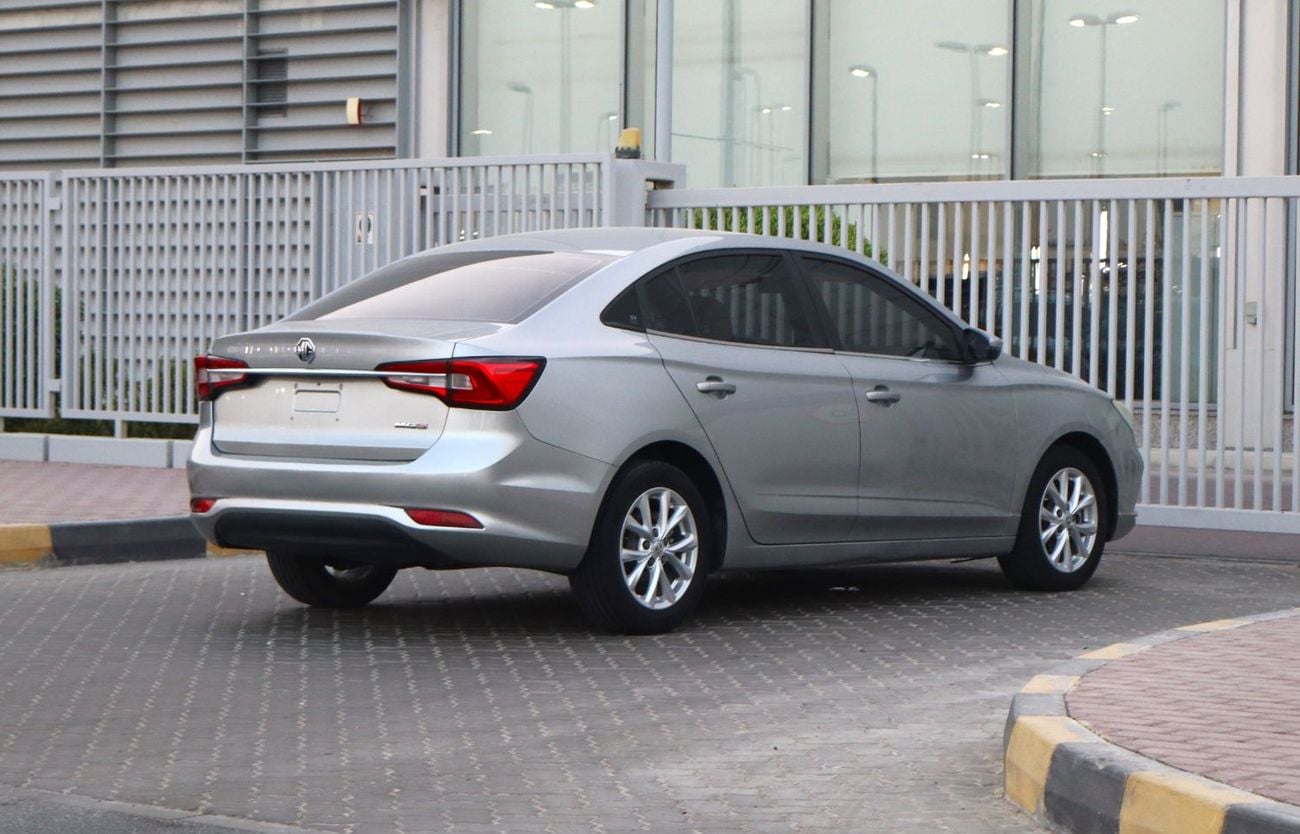 MG 5 STD