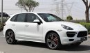 Porsche Cayenne GTS CAYENNE GTS FULLY LOADED 2014 GCC LOW MILEAGE IN MINT CONDITION