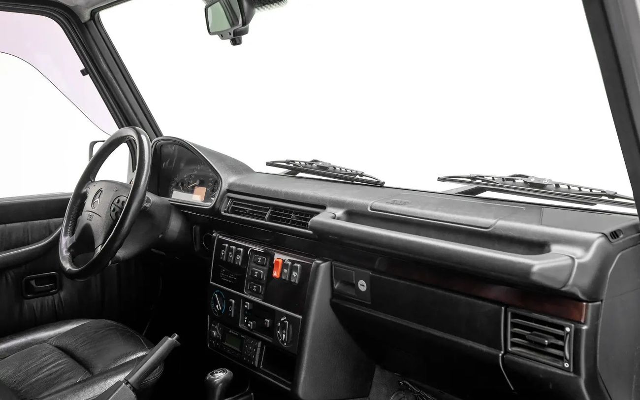 Mercedes-Benz G 320 - Japanese Spec