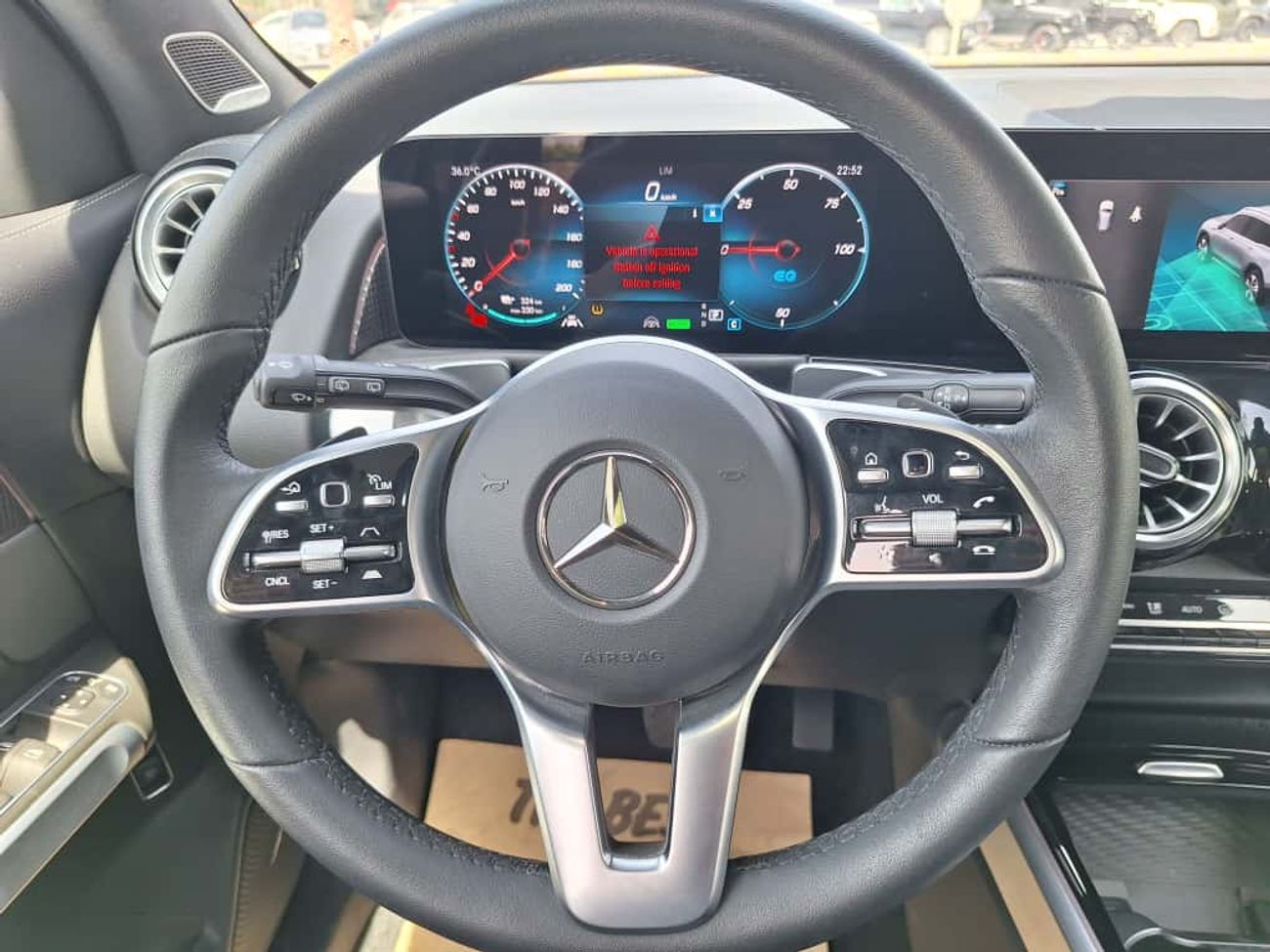 Mercedes-Benz EQB 350 2024 MERCEDES BENZ EQB-350 4 MATIC 7 SEATS