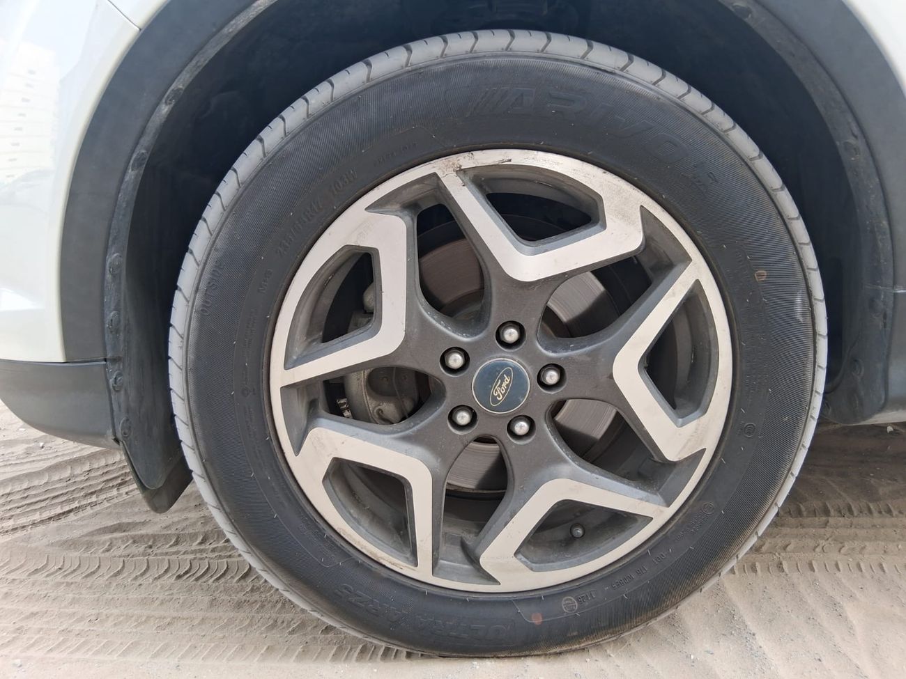 فورد إيسكاب 2.5 SEL