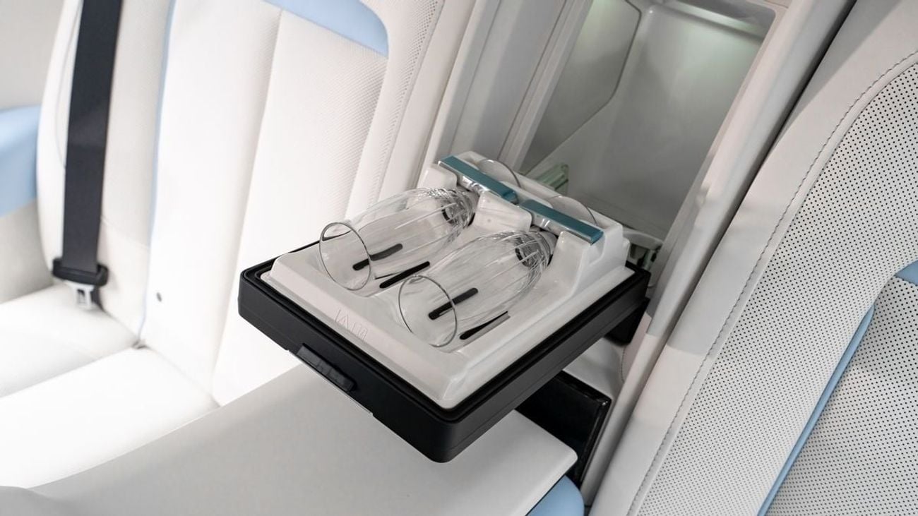 Rolls-Royce Cullinan Black Badge - 2026 - GCC - Under Warranty and Service Contract