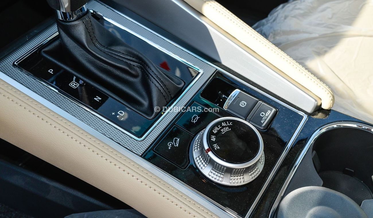 Mitsubishi Montero 3.0L Petrol A/T V6 Full Option