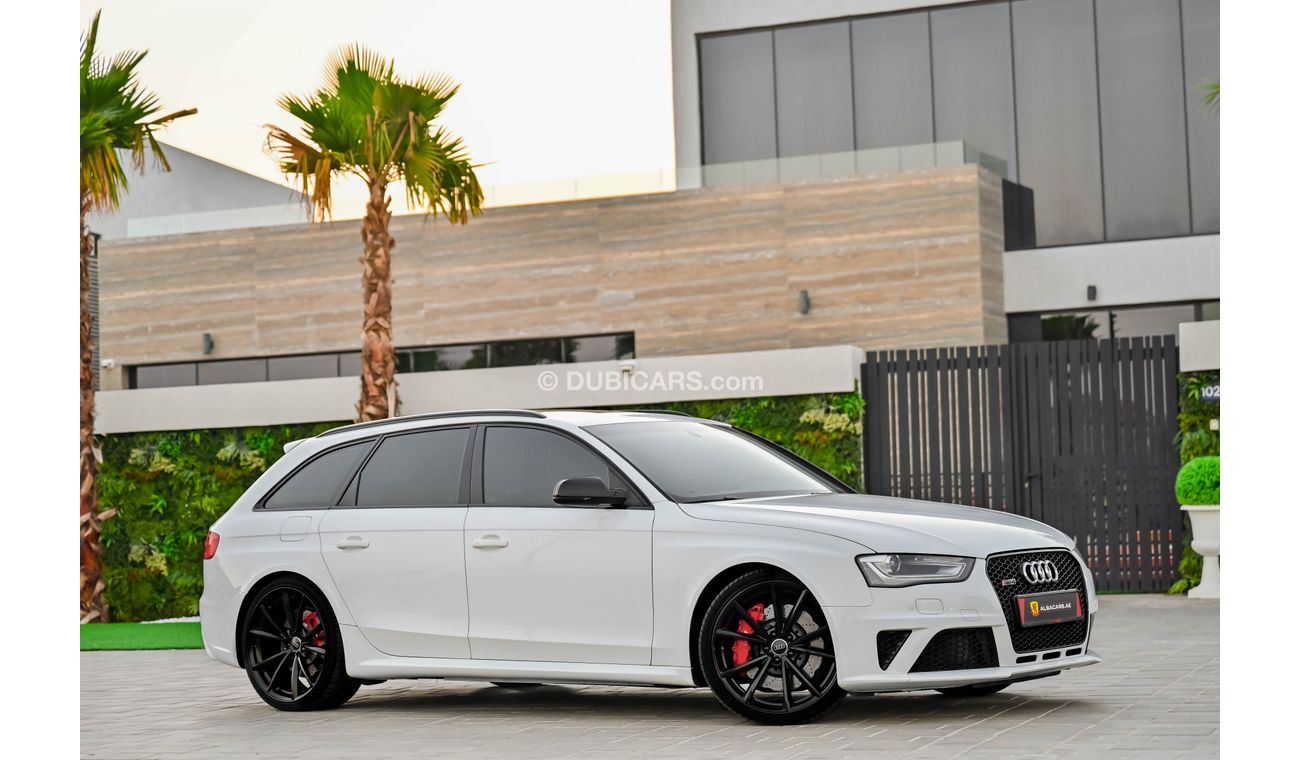 أودي RS4 | 3,680 P.M | 0% Downpayment | Magnificent Condition