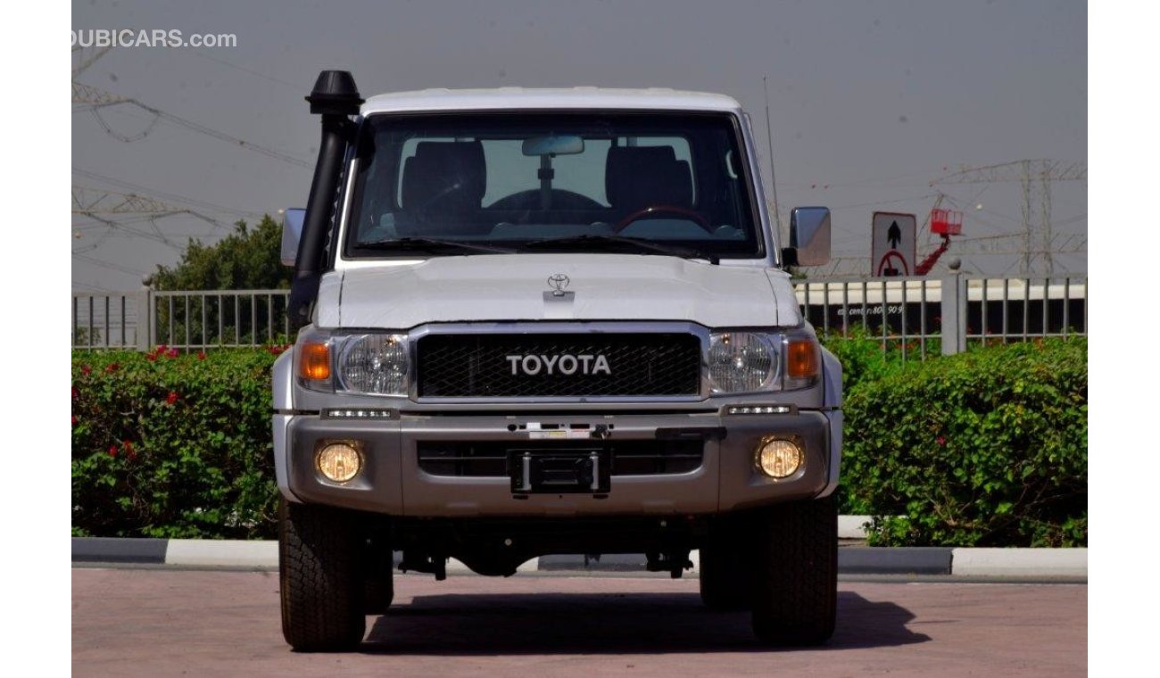 Toyota Land Cruiser Pick Up Double Cab Petrol for sale