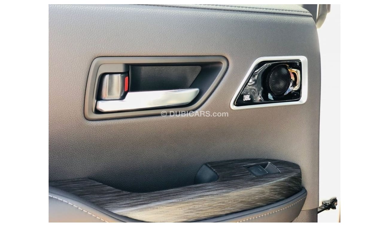 تويوتا لاند كروزر GR-S