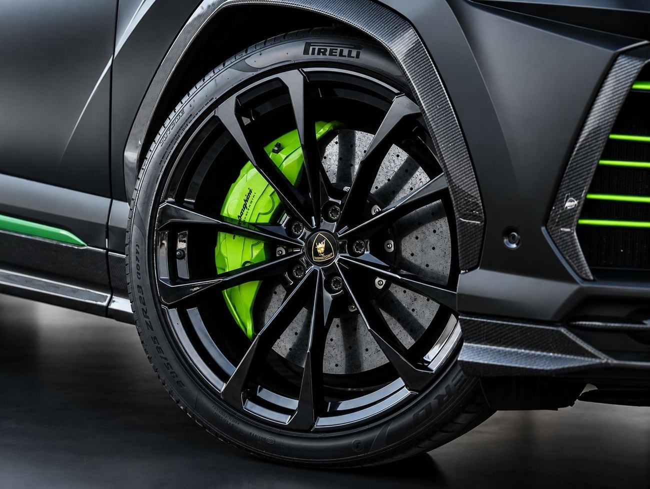 Lamborghini Urus STD