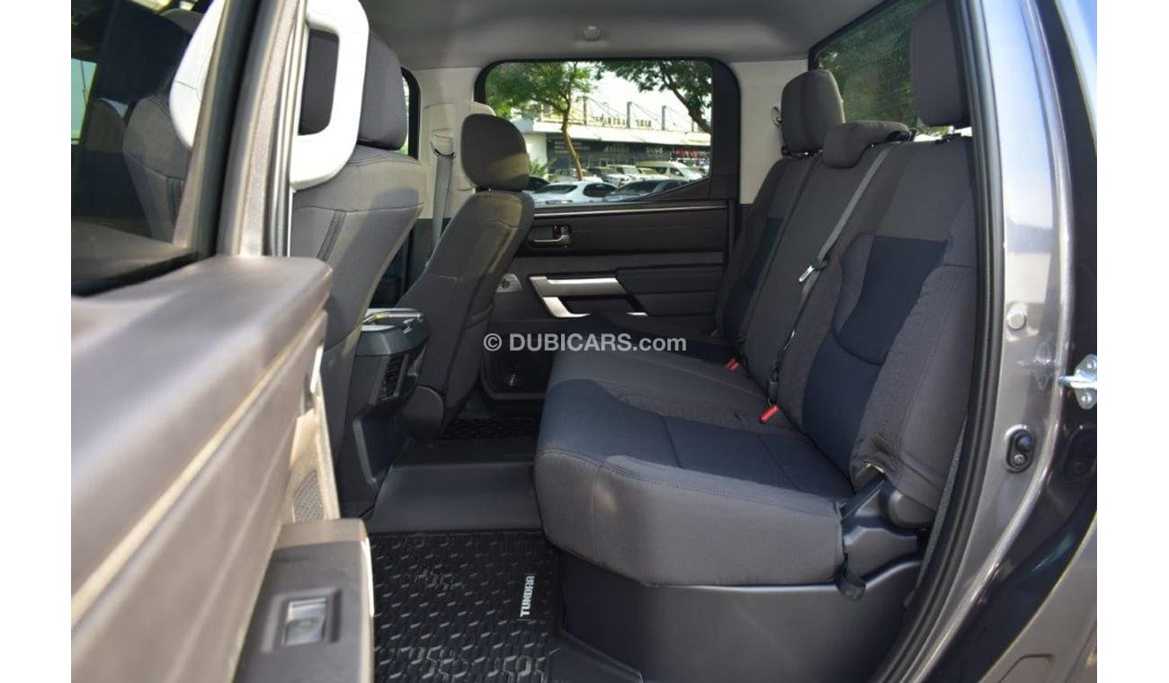 Toyota Tundra Crewmax SR5 3.5L 4WD