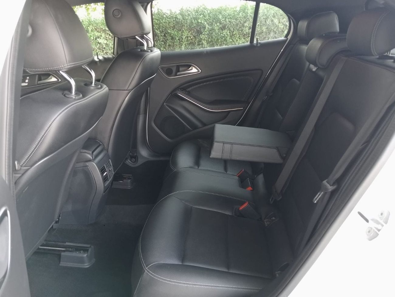 Mercedes Benz GLA250 Std Full Option