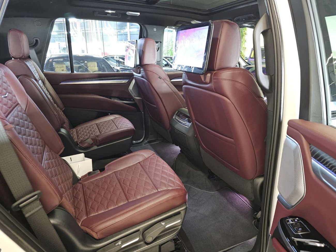 Cadillac Escalade Sport 6.2L 4WD RAMADNA OFFER  - 2025 BRAND NEW ESCALADE SPORT - 5 YEARS WARRANTY AND SERVICE
