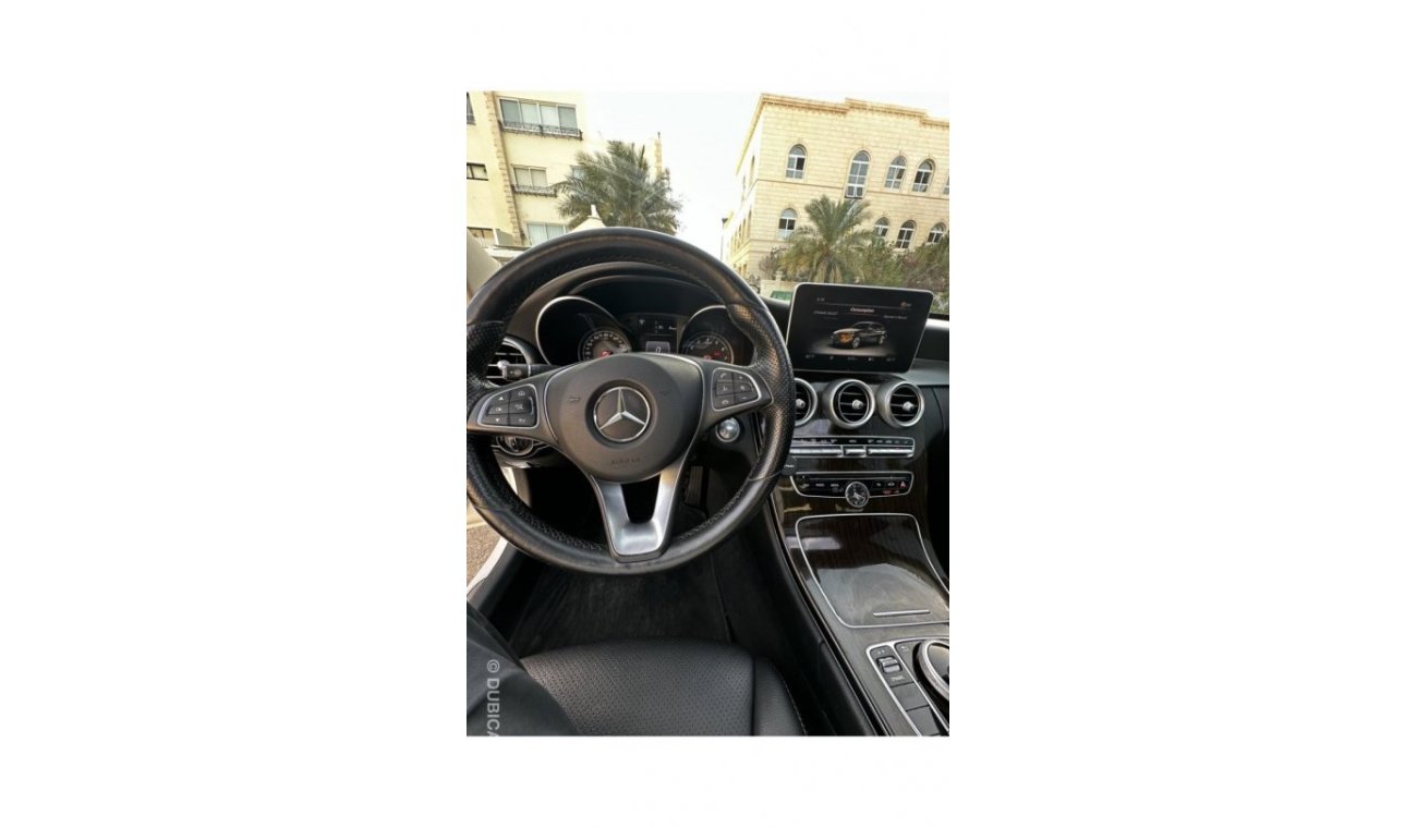 مرسيدس بنز C 300 luxury