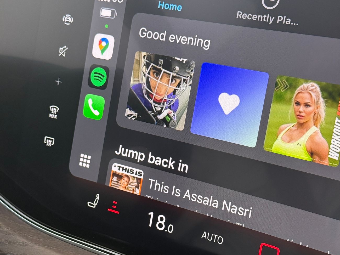 Volkswagen Touareg Elegance Plus (soft closing, Cruze control, full car plays, blind spot monitoring, multi colour ambi