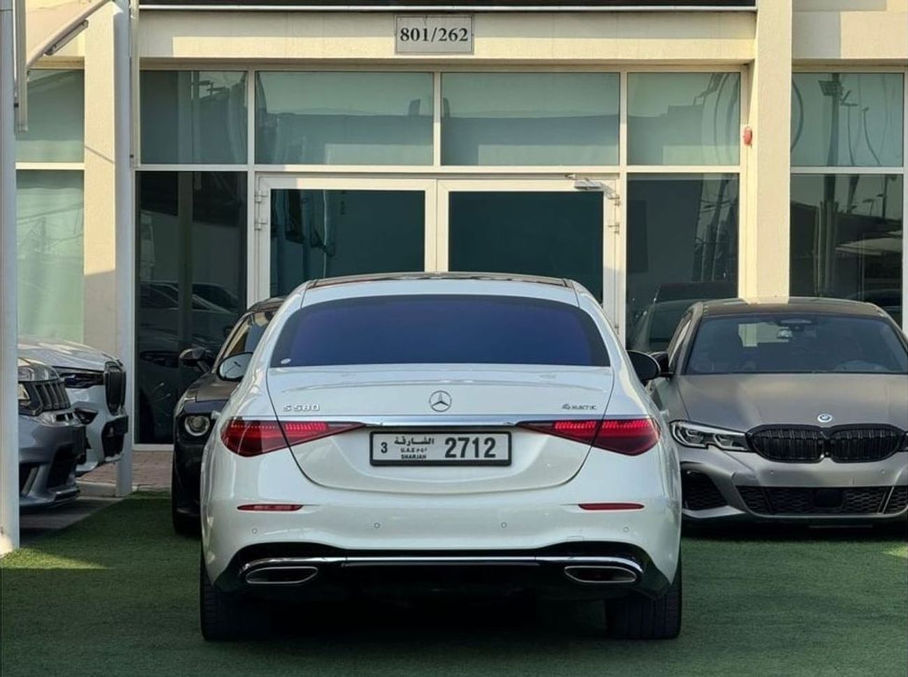 مرسيدس بنز S 580 اكسكلوسيف 4M مرسيدس بنز S580 خليجي فل ابشن صبغ وكاله تشييكات وكاله بحاله ممتازه