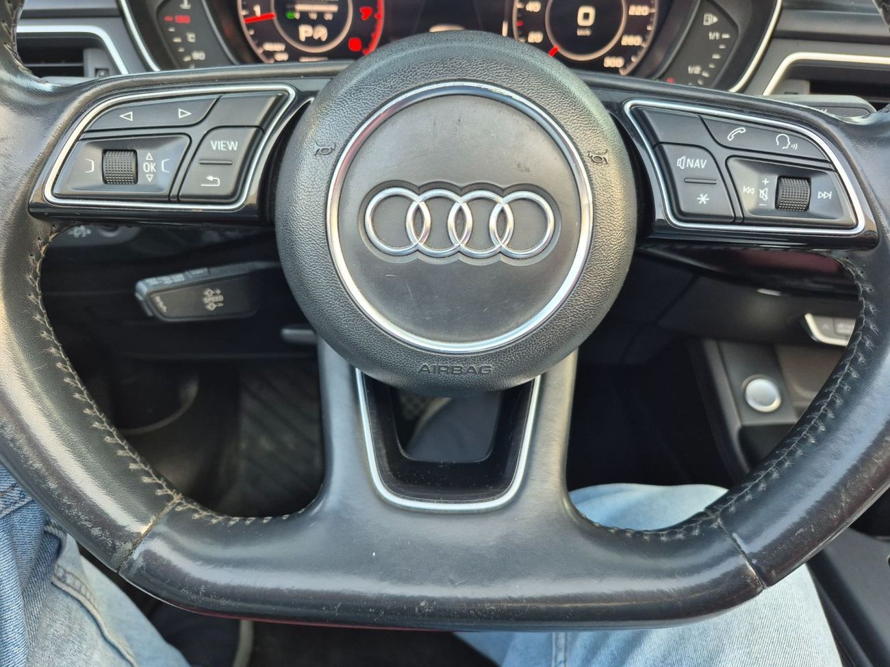 Audi A5 45 TFSI quattro S-Line 2.0L