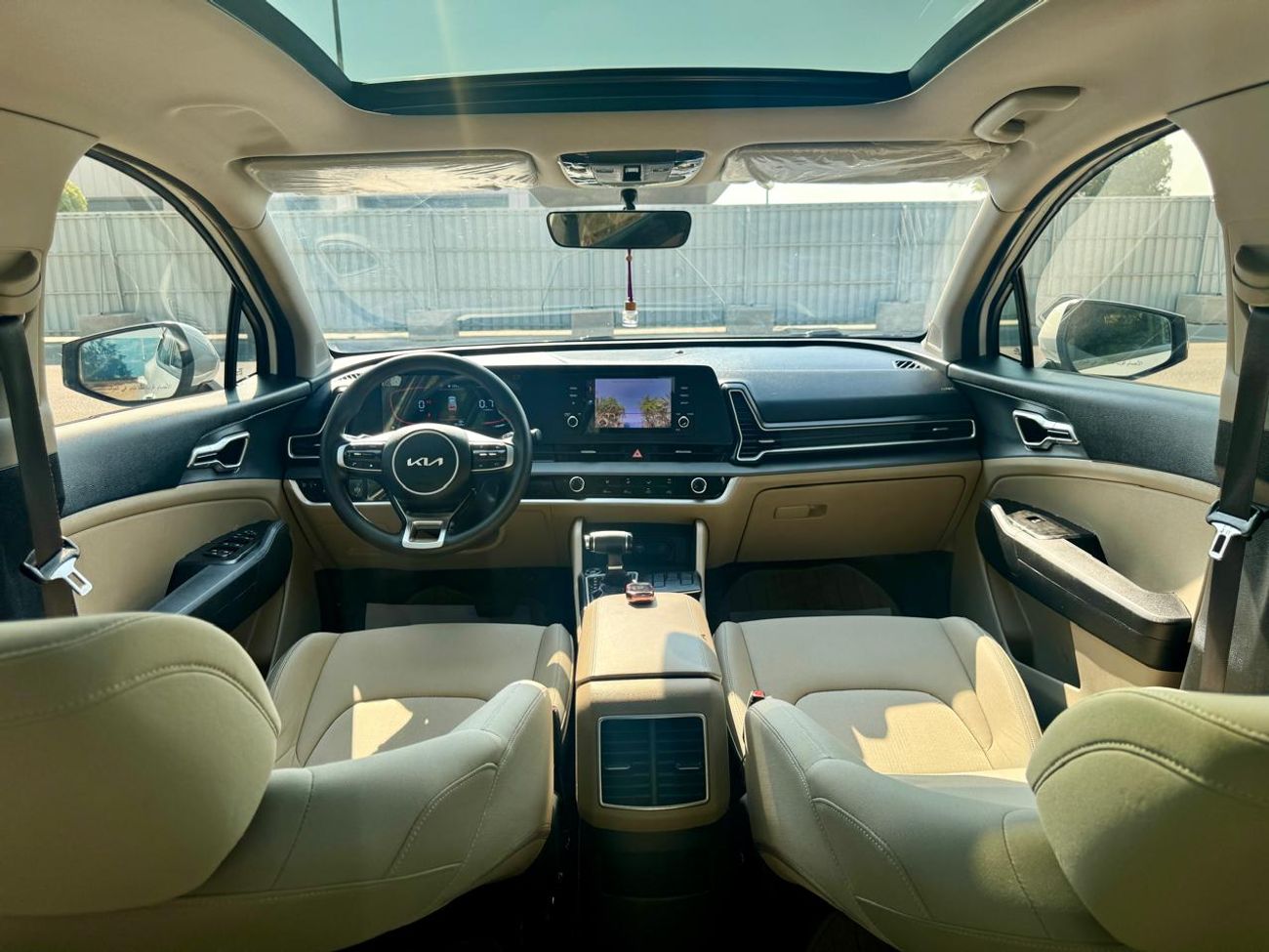 Kia Sportage LX 1.6L 1180-Monthly l GCC l Panoramic, Cruise, 1.6L l Accident Free