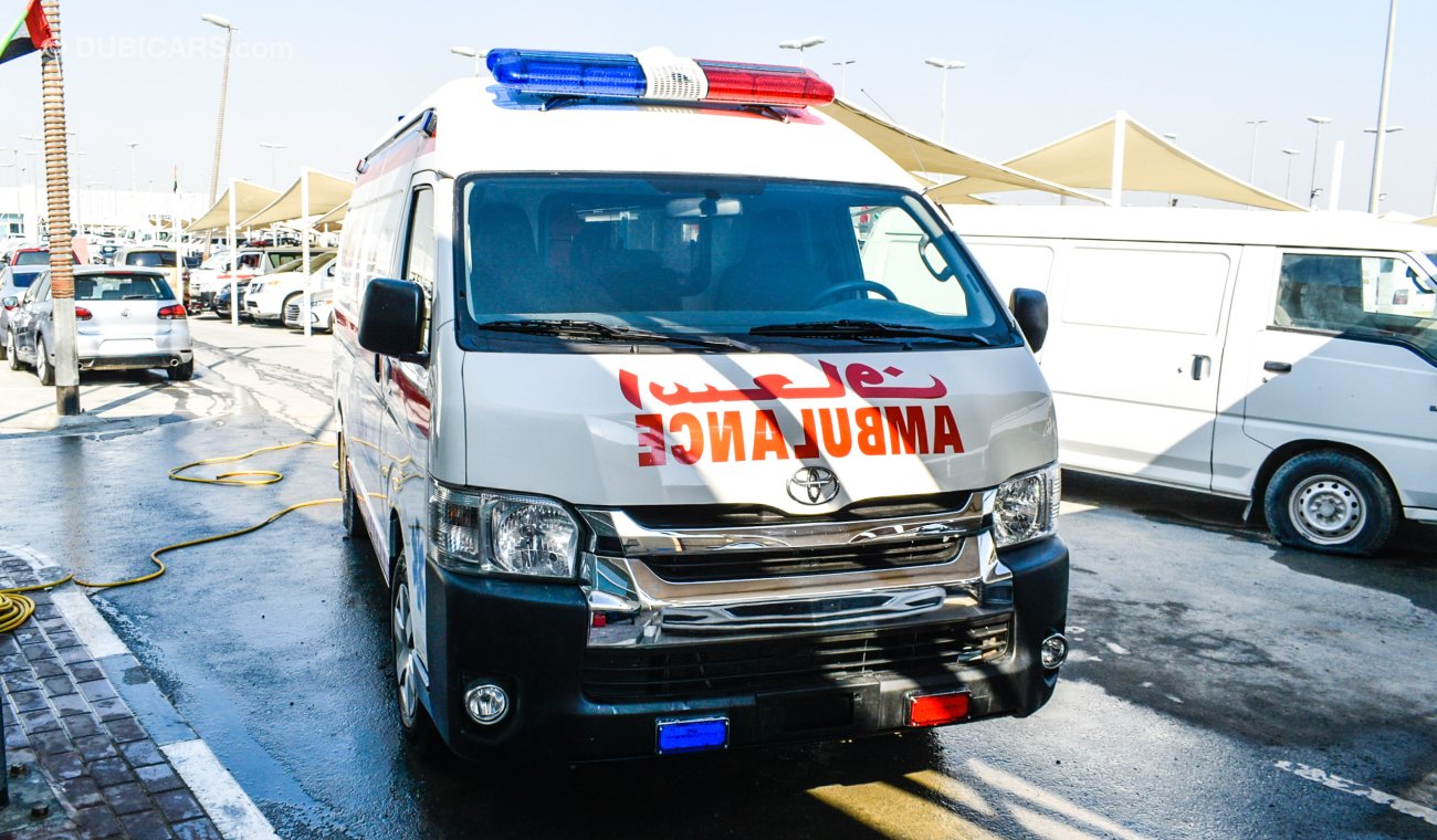 تويوتا هاياس Ambulance