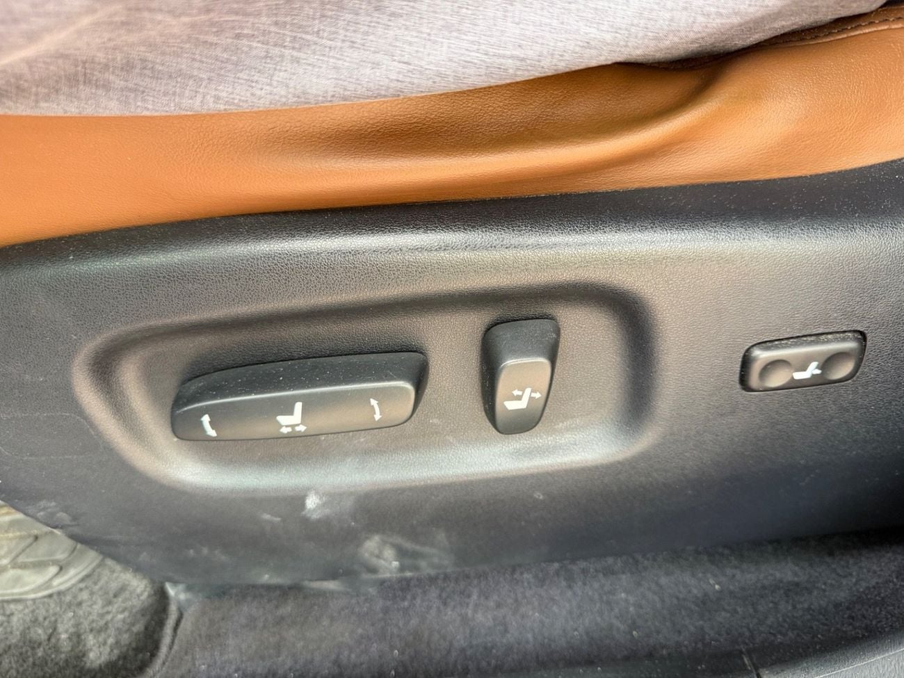 لكزس RX 350 PREMIUM