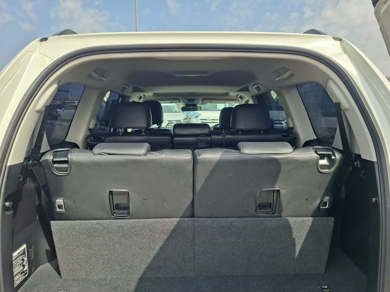 Toyota Prado TX 2.8L Japanese Car 457km driven Diesel engine 4WD Automatic Gear 7 Seats 5 Doors