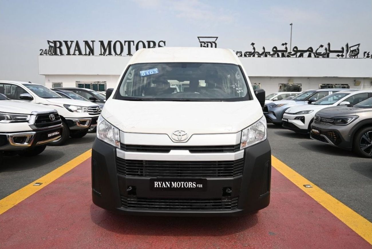 تويوتا هاياس تويوتا هايس سقف مرتفع ، 3.5 لتر بنزين ، دفع خلفي ، فان ، ناقل حركة أوتوماتيكي ، 13 مقعد ، وسائد هوائ
