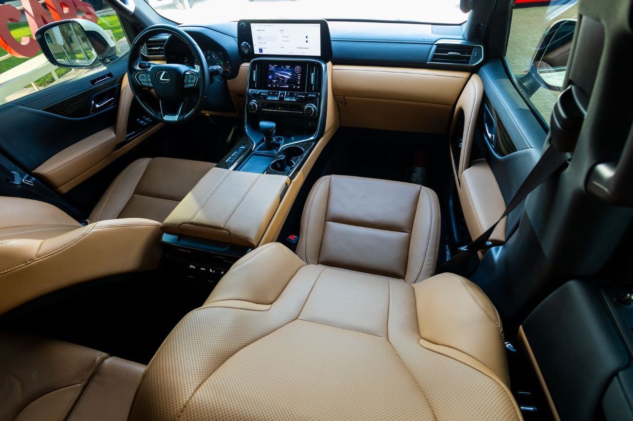 لكزس LX 600 Signature 3.5L ( CYL)