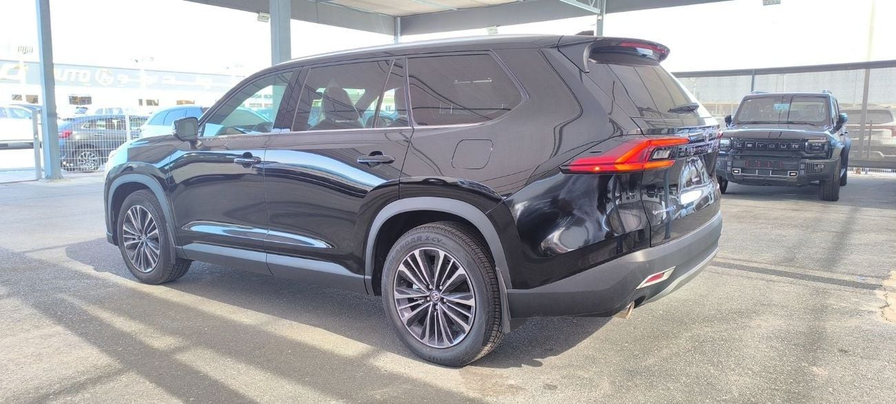 Toyota Grand Highlander PLATINUM HYBRID