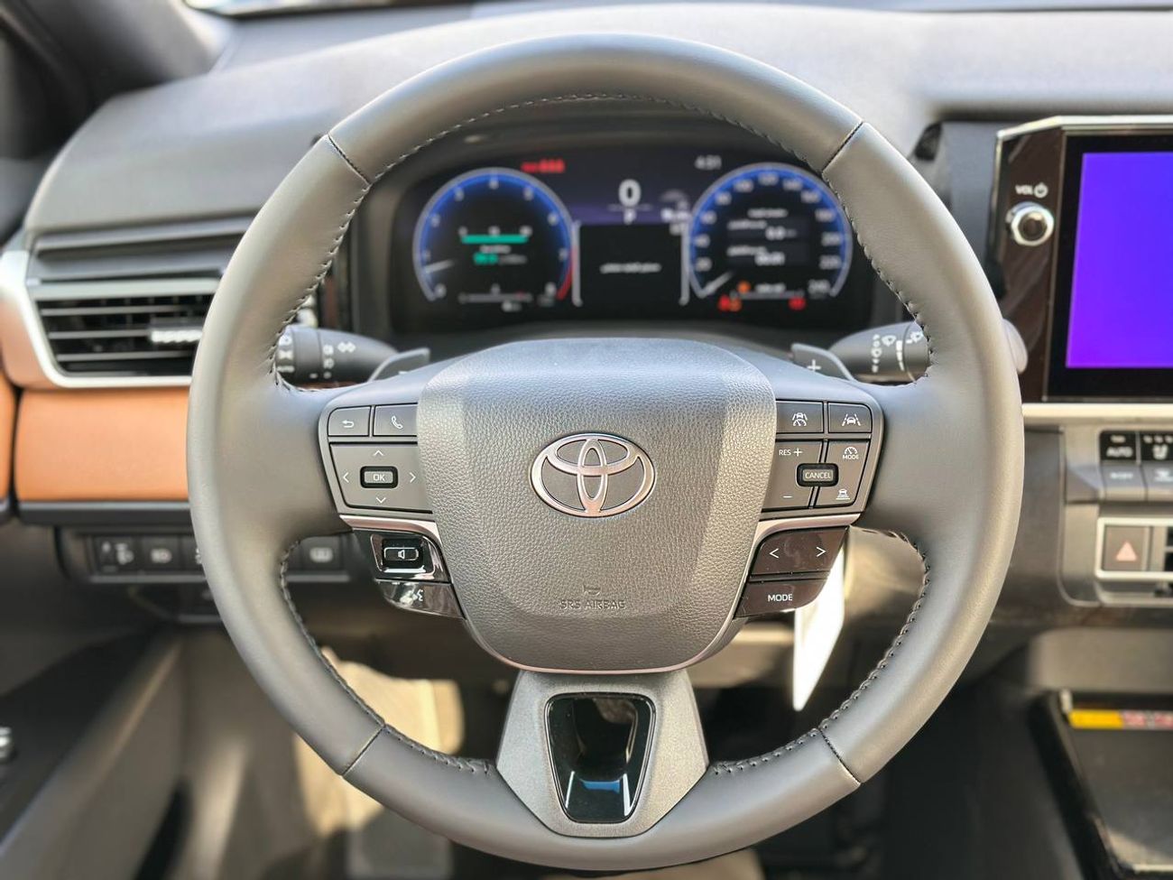 Toyota Camry 2.5L GLE SPORTS PTR A/T // 2026 // High Option With Radar , DVD&Back Camera , Panoramic // Special O