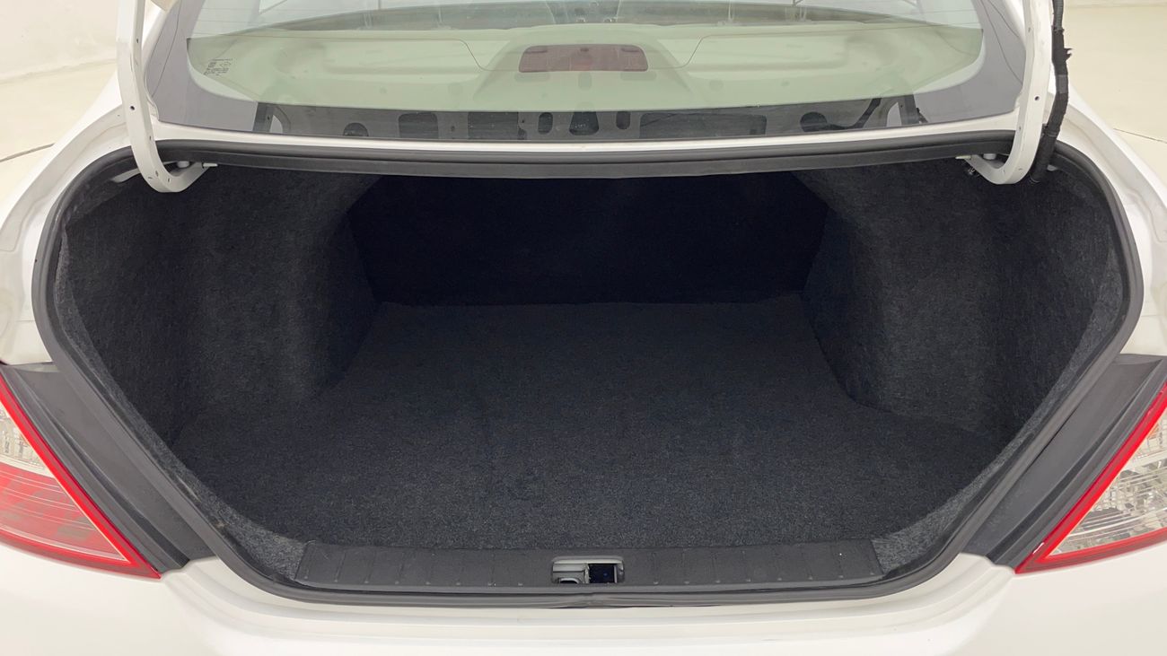 نيسان صني S 1.5 | بدون دفعة مقدمة | اختبار القيادة في المنزل