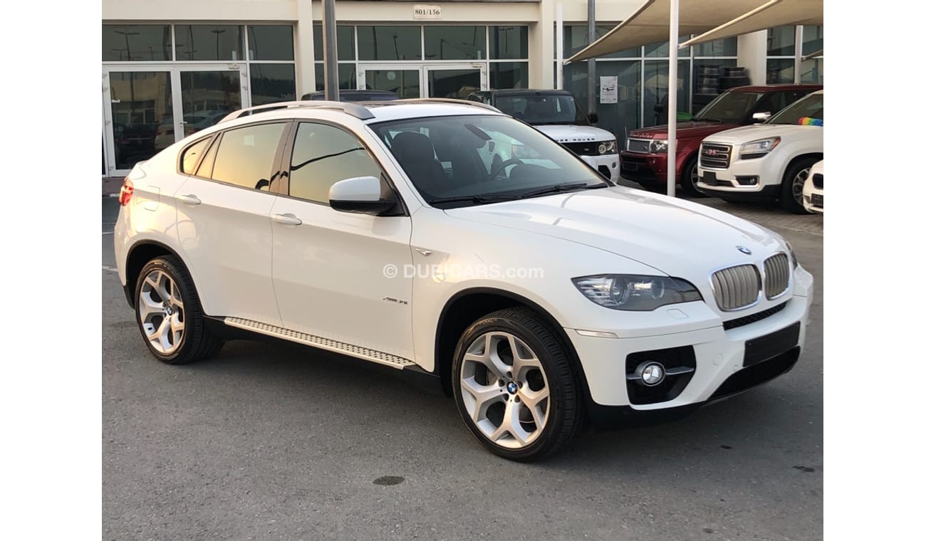 بي أم دبليو X6 موديل 2010 خليجي حاله ممتازه من الداخل والخارج فل مواصفات بانوراما ومثبت سرعه وتحكم كهربي كامل ونظام