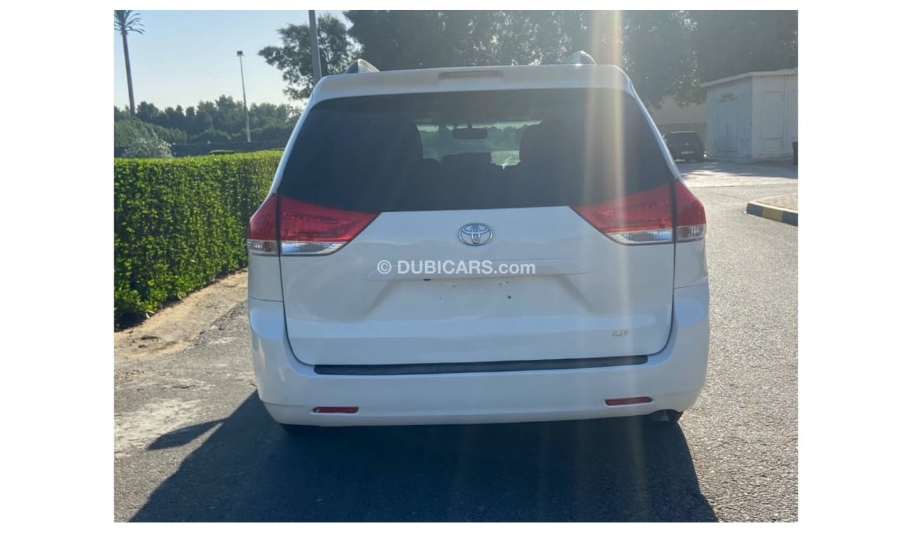 Toyota Sienna Toyota Sienna model 2013  USA very celen I car km 147,459 price 33 ,000 m00971527887500