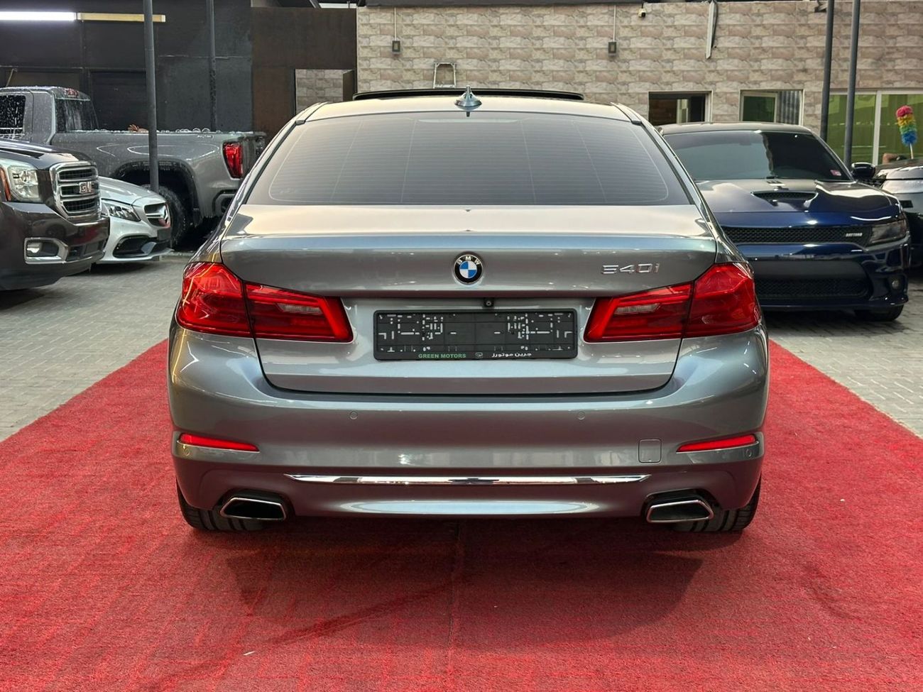 بي أم دبليو 540i Luxury 3.0L
