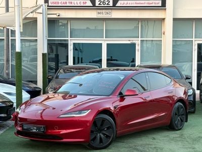 Tesla Model 3 LONG RANGE