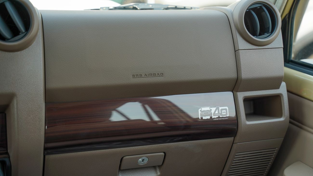 Toyota Land Cruiser Pick Up TOYOTA Land Cruiser 79 4.0 DC – Basic + Diff Lock