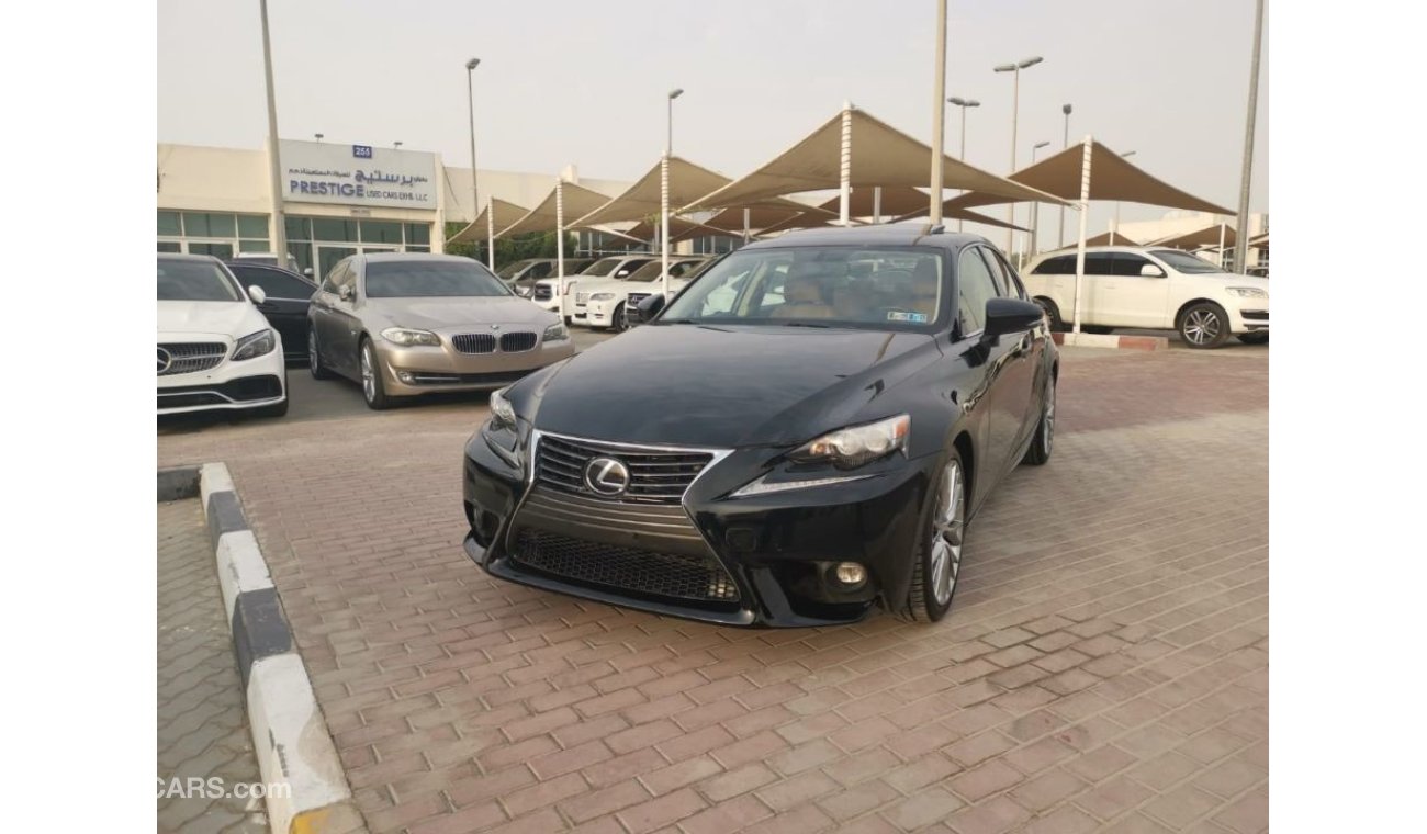 Lexus IS300 2016 Platinum