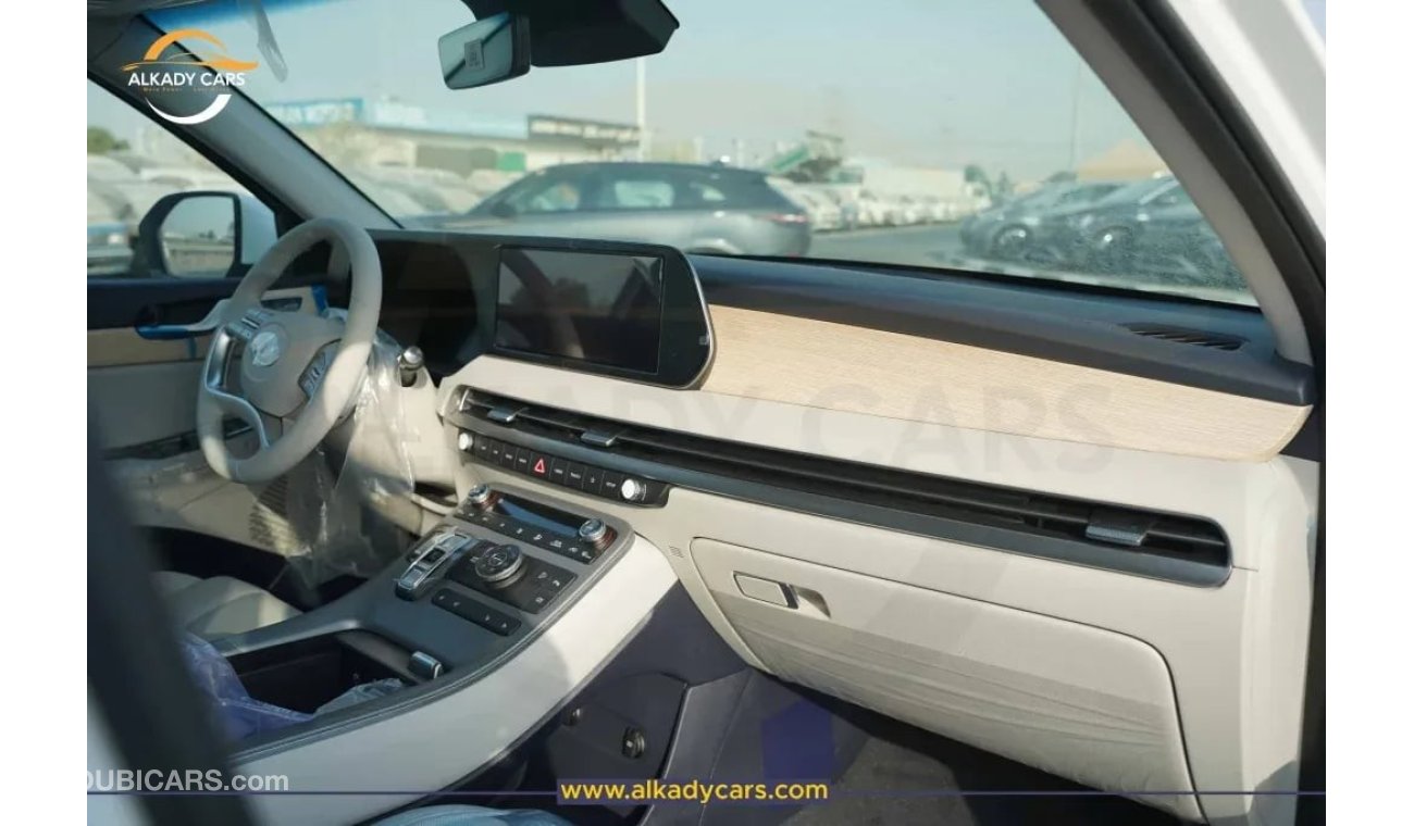 Hyundai Palisade HYUNDAI PALISADE 3.8L V6 ROYAL EDITION MODEL 2024 GCC SPECS