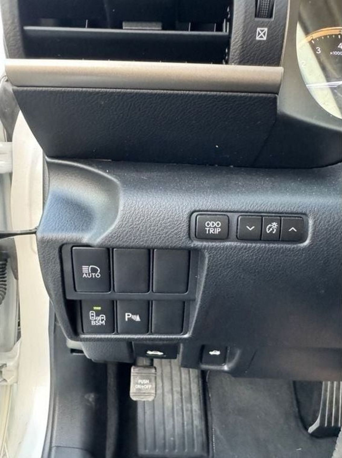 لكزس IS200t 2017 TURBO ENGINE 2.0T V4 NO ACCIDENT USA IMPORTED