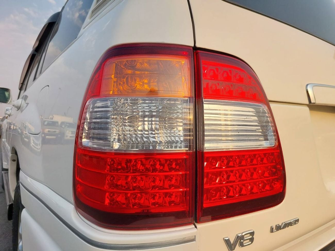 Toyota Land Cruiser TOYOTA LAND CRUISER SUV RHD 2006 MODEL 4.7 L PETROL AUTOMATIC(PM58053)