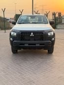 ميتسوبيشي L200 2.4 Petrol manual ميتسوبيشي L200 2.4 لتر بنزين ناقل حركة يدوي 2027