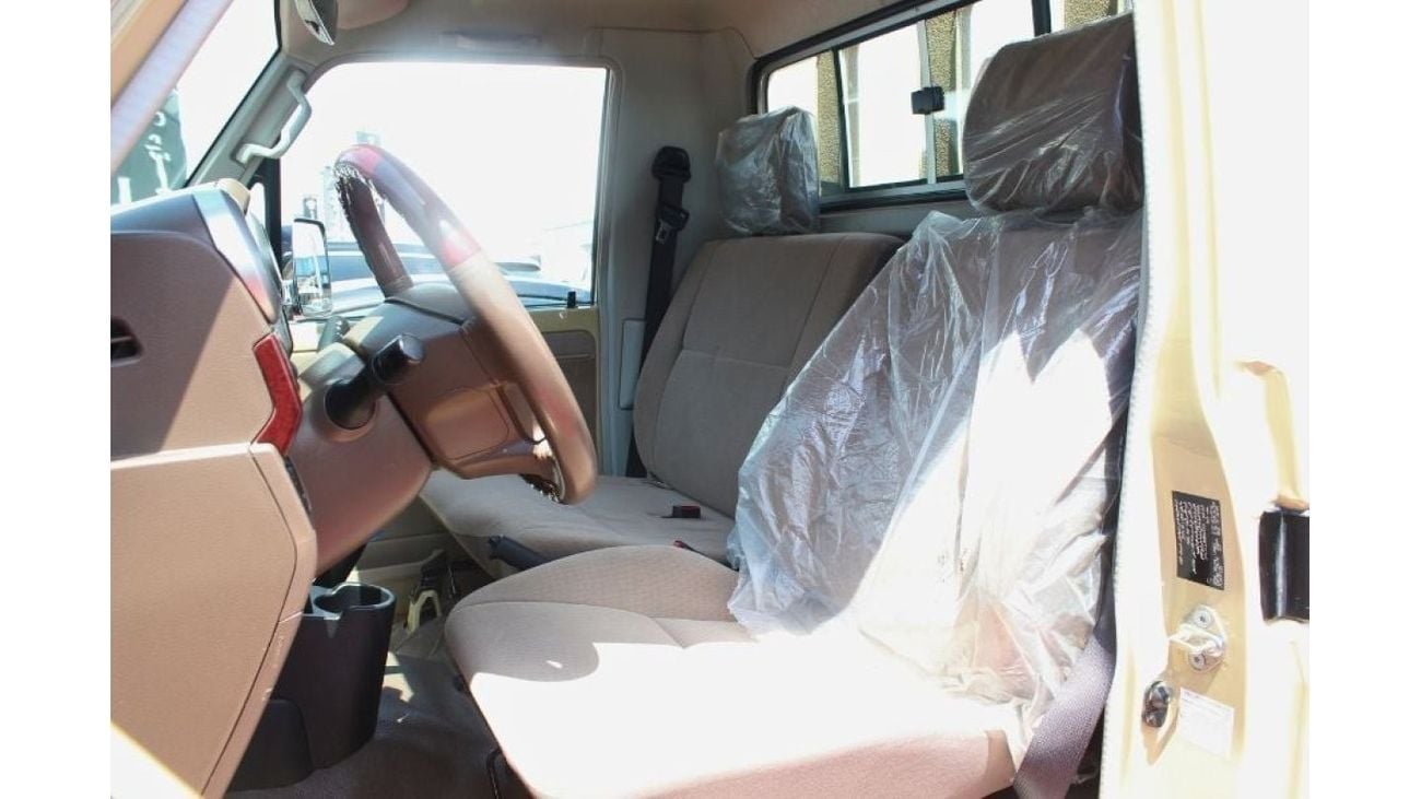 Toyota Land Cruiser Pick Up Single Cab Std