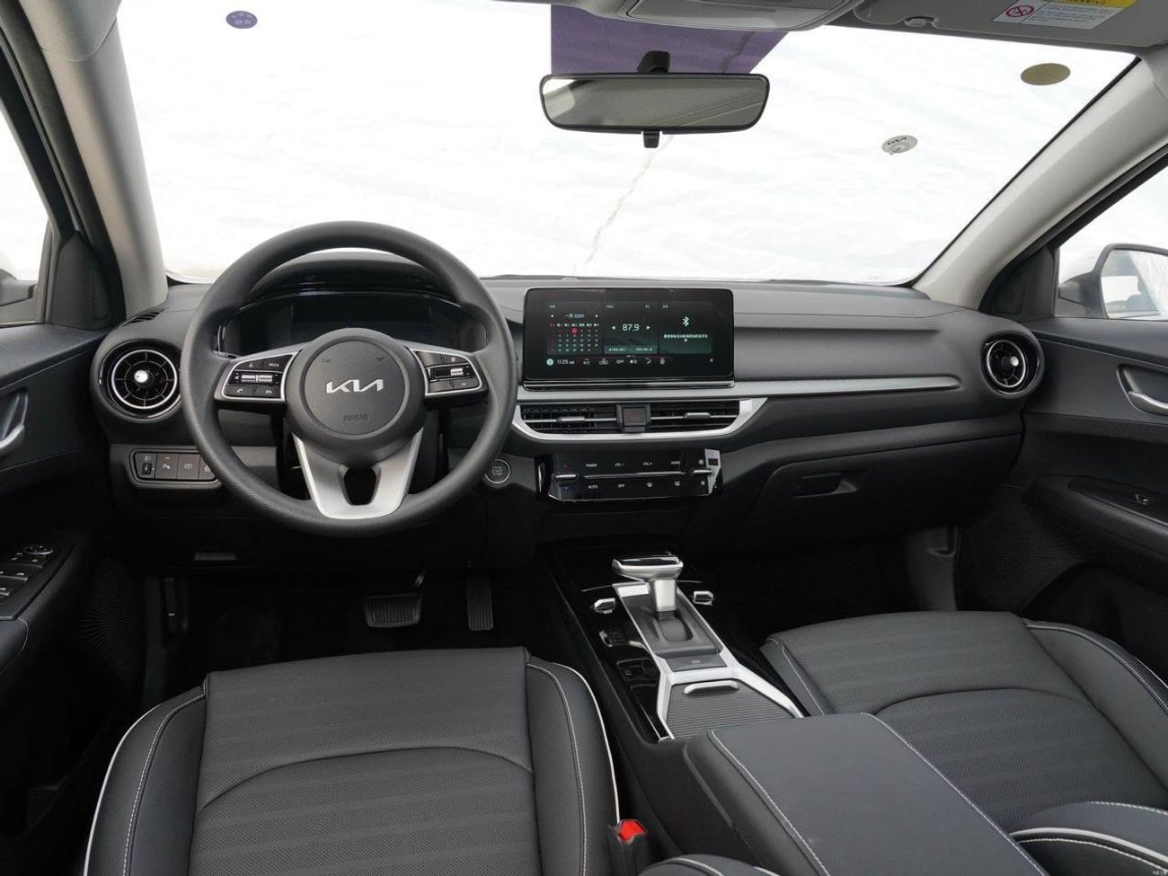 Kia K3 Kia k3 / Chinese / 0km / white